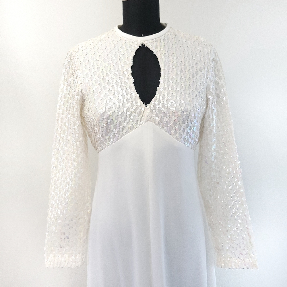 Vintage 1970s Irredecscent Sequin White Angel Maxi Dress - Picture 3 of 11